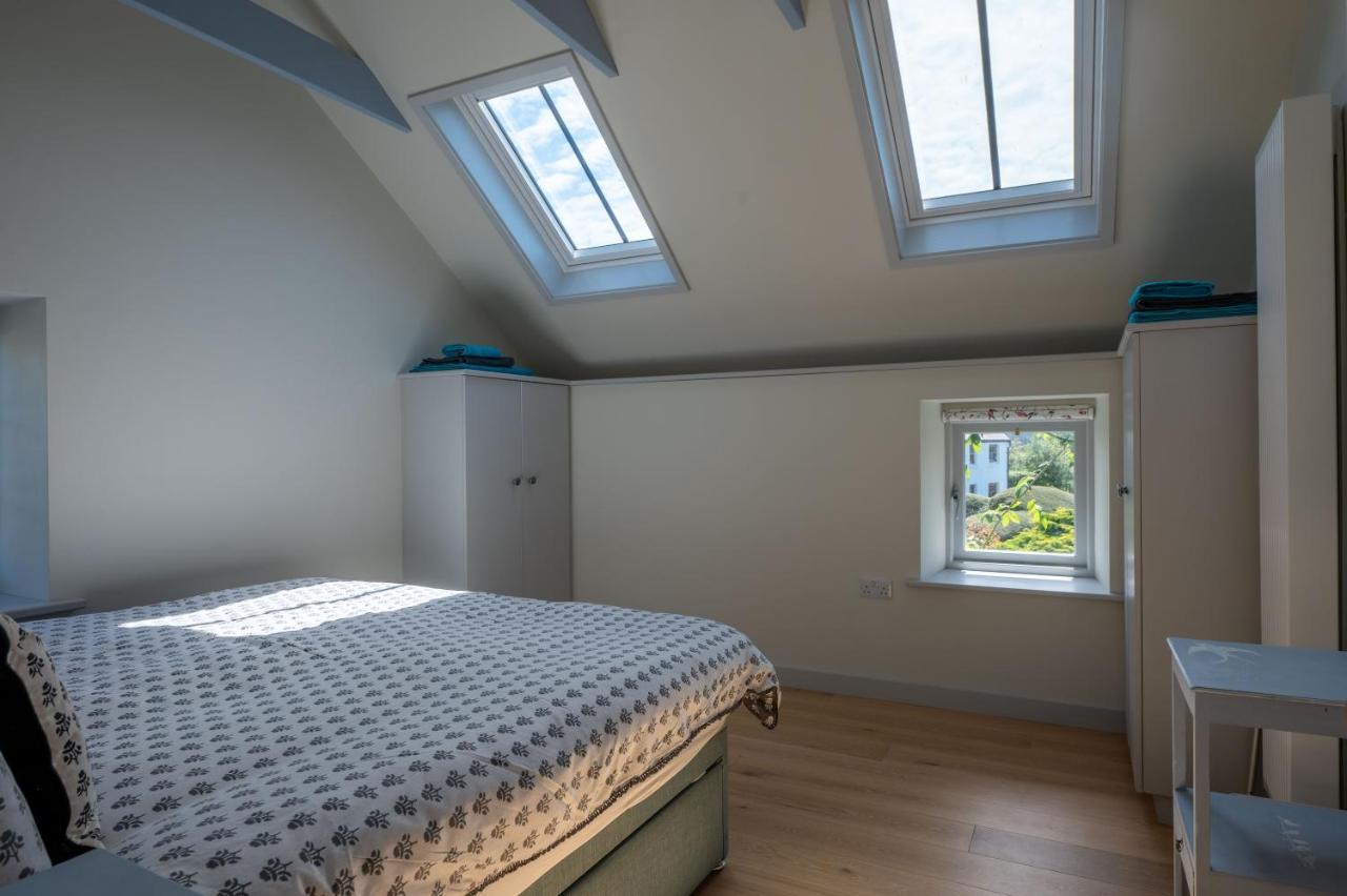 Converted Hay-Loft With Stunning Countryside Views Haverfordwest Kültér fotó