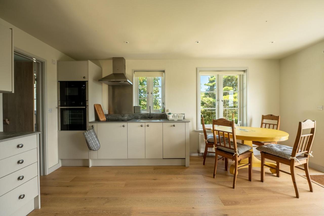 Converted Hay-Loft With Stunning Countryside Views Haverfordwest Kültér fotó