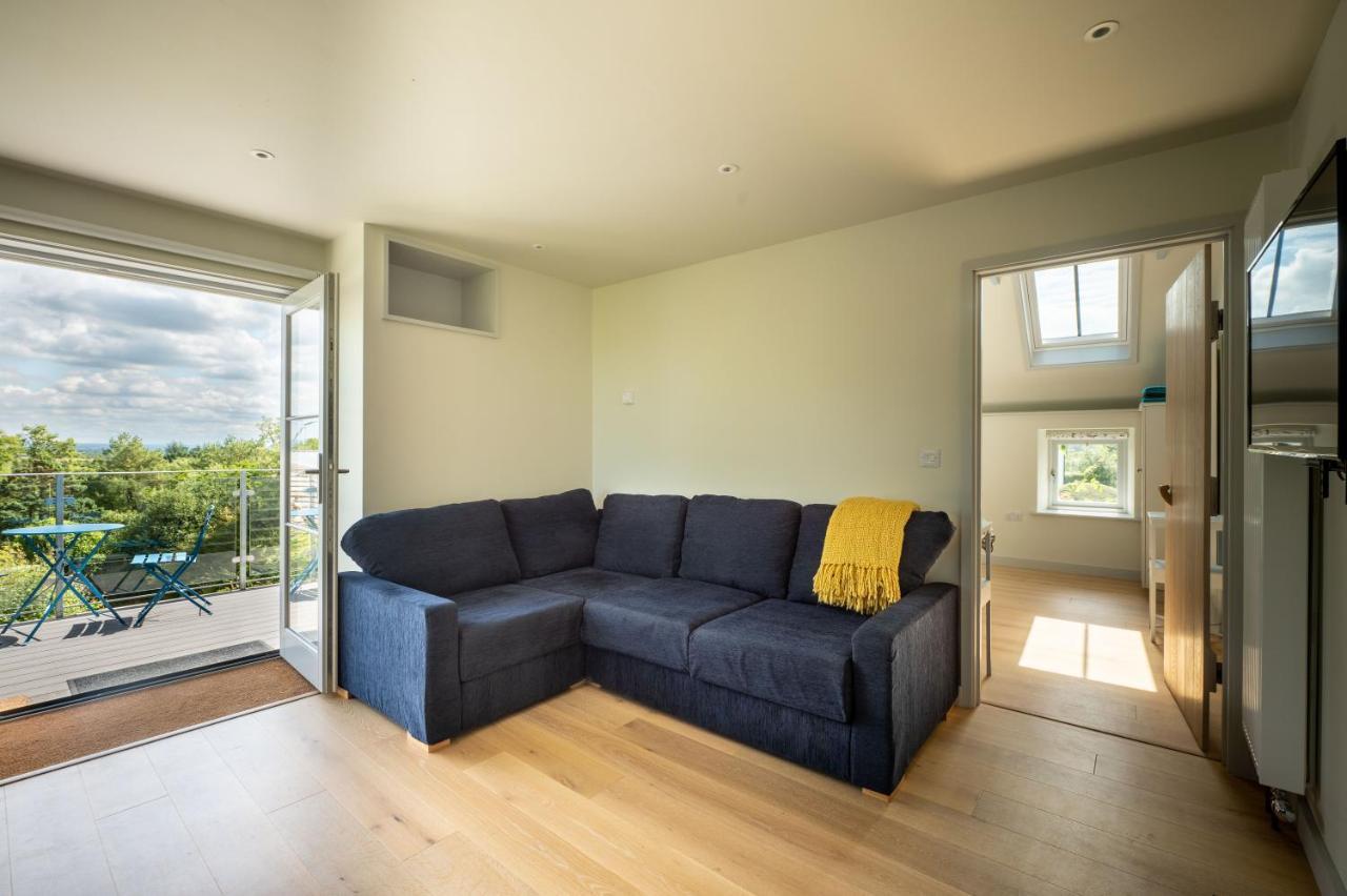 Converted Hay-Loft With Stunning Countryside Views Haverfordwest Kültér fotó