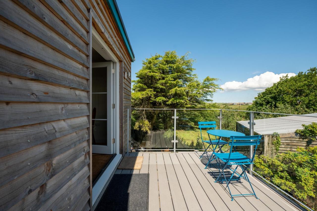 Converted Hay-Loft With Stunning Countryside Views Haverfordwest Kültér fotó